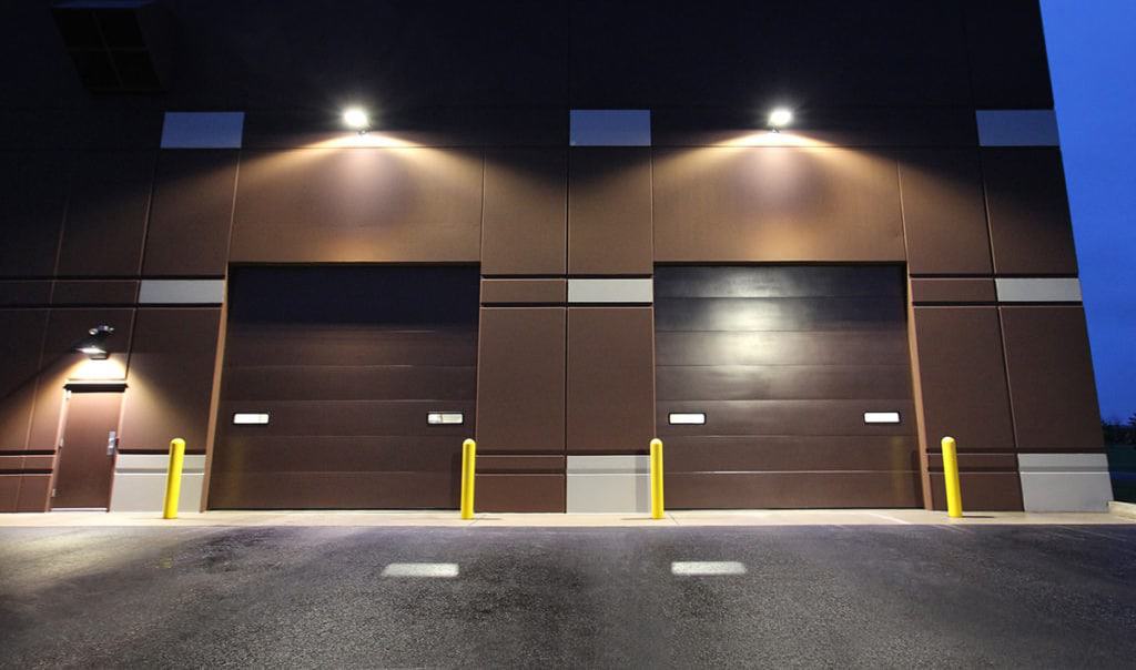 LED-wall-pack above garage